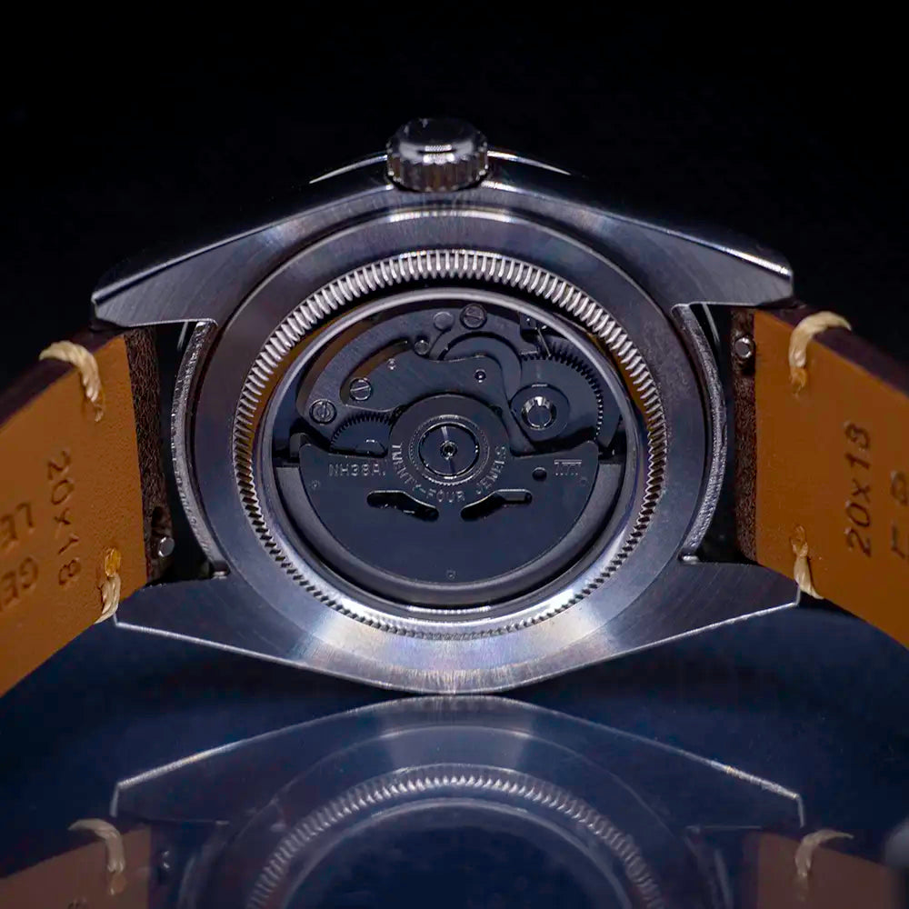 Khaybar Desert Dune Dress Watch - Fine Milanese Mesh Steel Strap