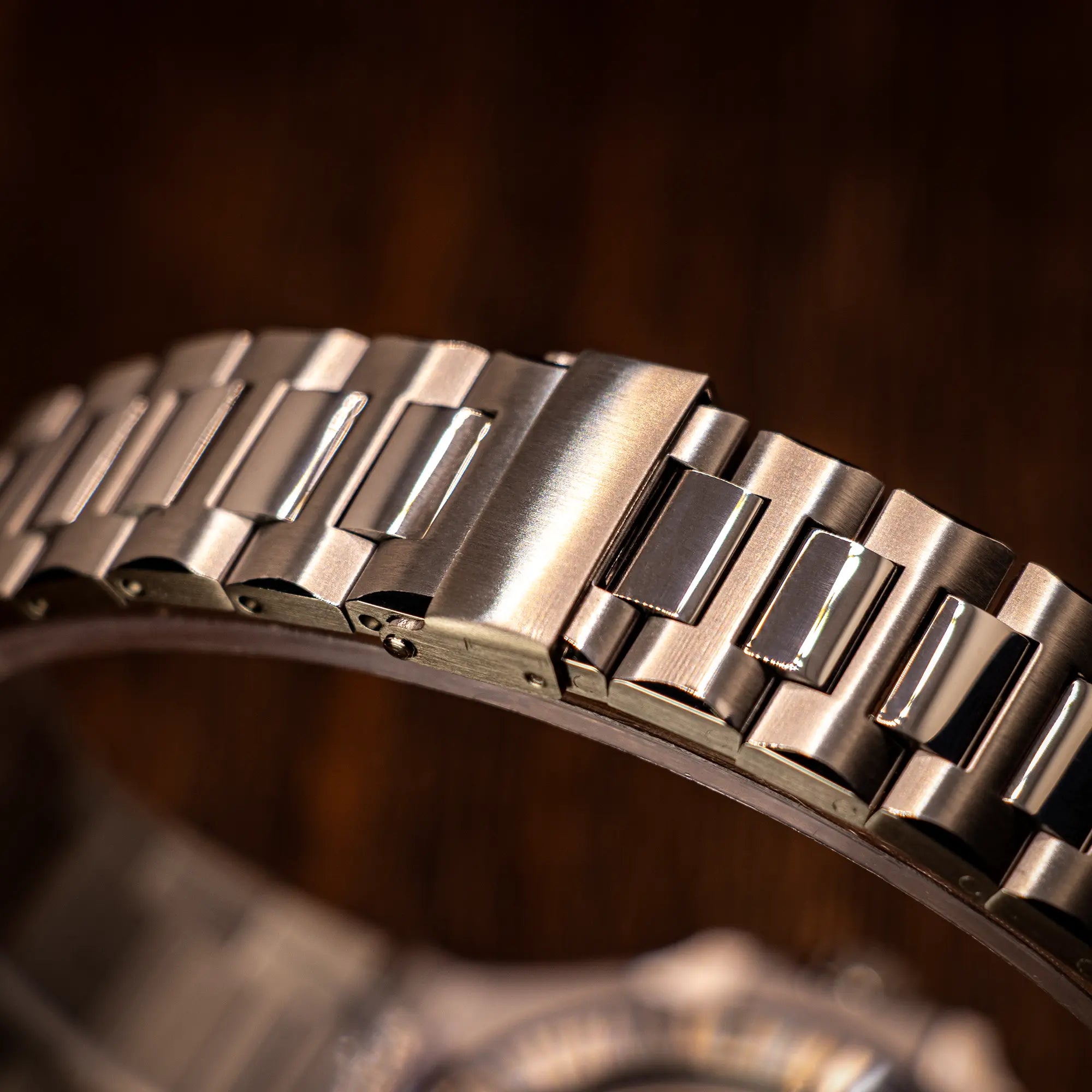 Verseau Dress Watch - White