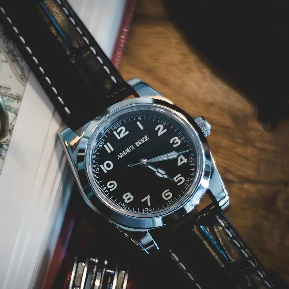 Chatoyant Field Watch